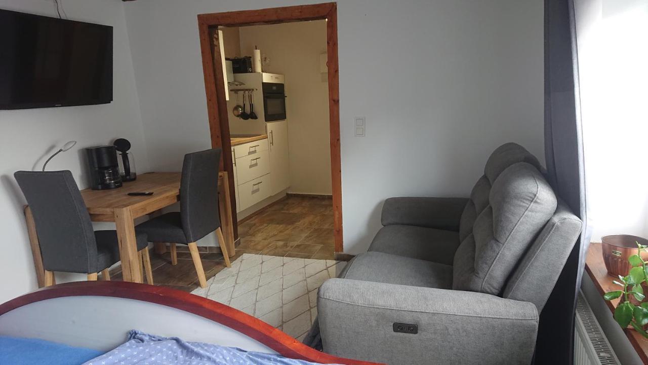 Kleine Gemuetliche Ferienwohnung Im Fachwerkstil Wolfsburg Eksteriør bilde