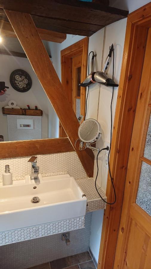 Kleine Gemuetliche Ferienwohnung Im Fachwerkstil Wolfsburg Eksteriør bilde